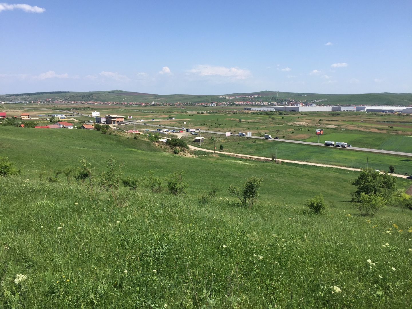 Vanzare teren pentru casa/duplex cu PUZ, la 6 min de Cluj-Napoca - Poză 1