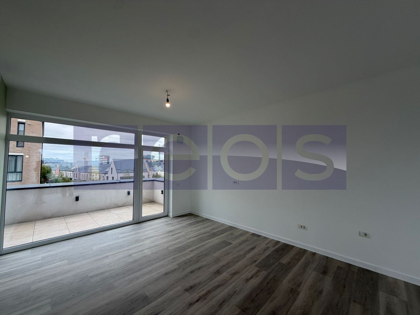 VANZARE APARTAMEN 63MP | 2 CAMERE | PIPERA | COMPLEX NOU | TERASA 11MP - Poză 3