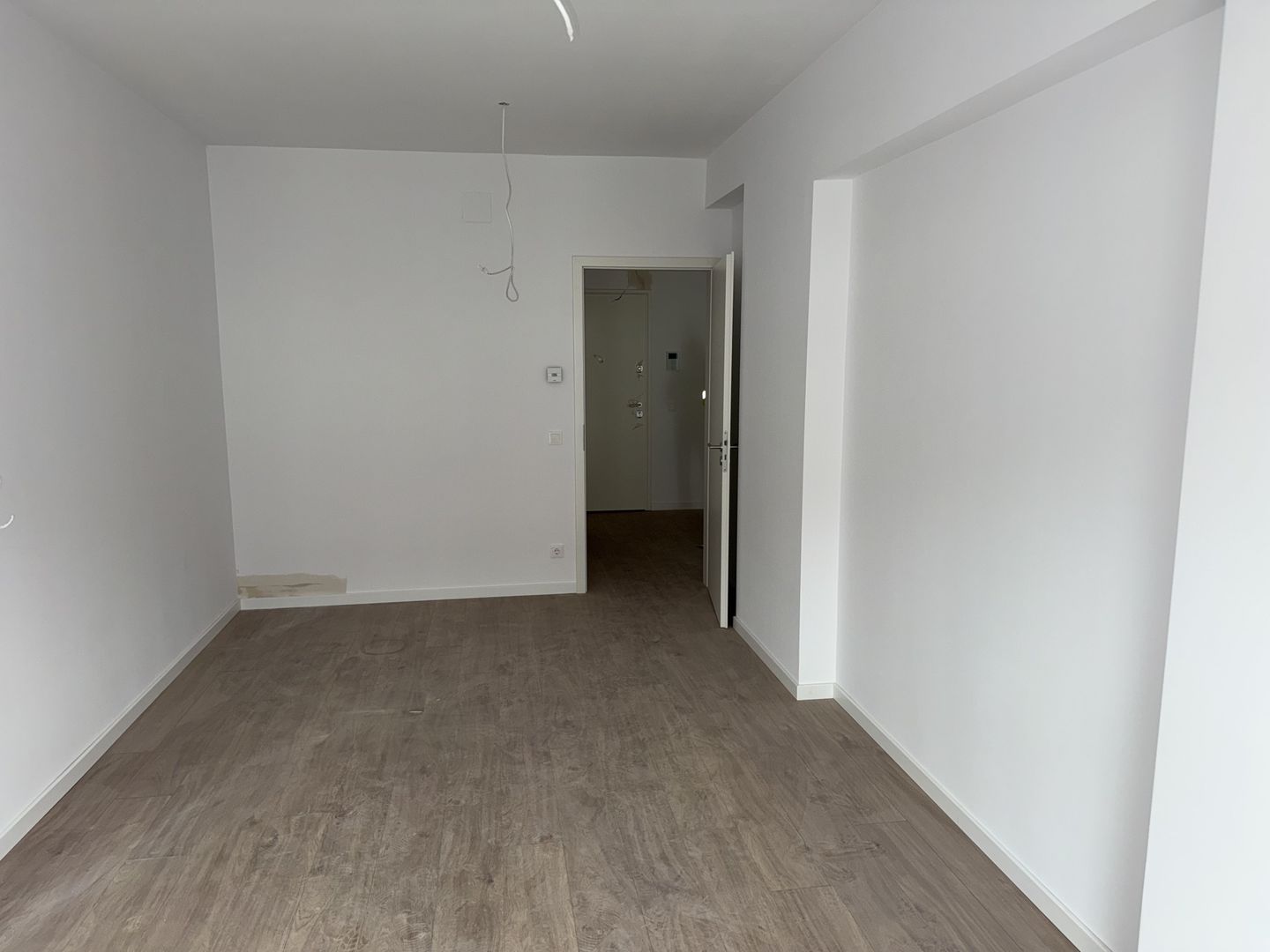 Apartament 2 camere bloc nou cu terasă 60 mp  lângă lac-Quartier Azuga - Poză 16