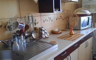 Vanzare apartament 2 camere, Exercitiu, stradal - Poză 3