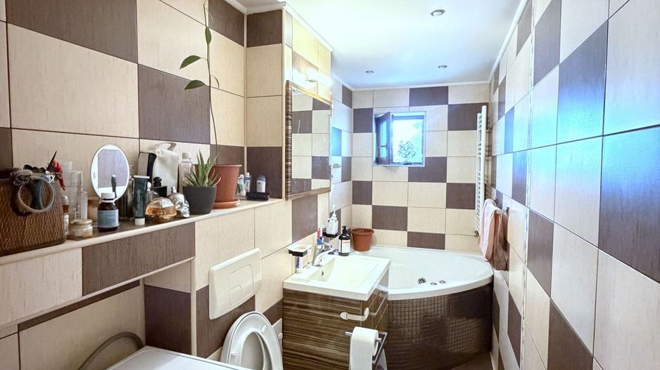 2 camere decomandat - centrala proprie -  Aviatiei-Metrou Aurel Vlaicu - Poză 5