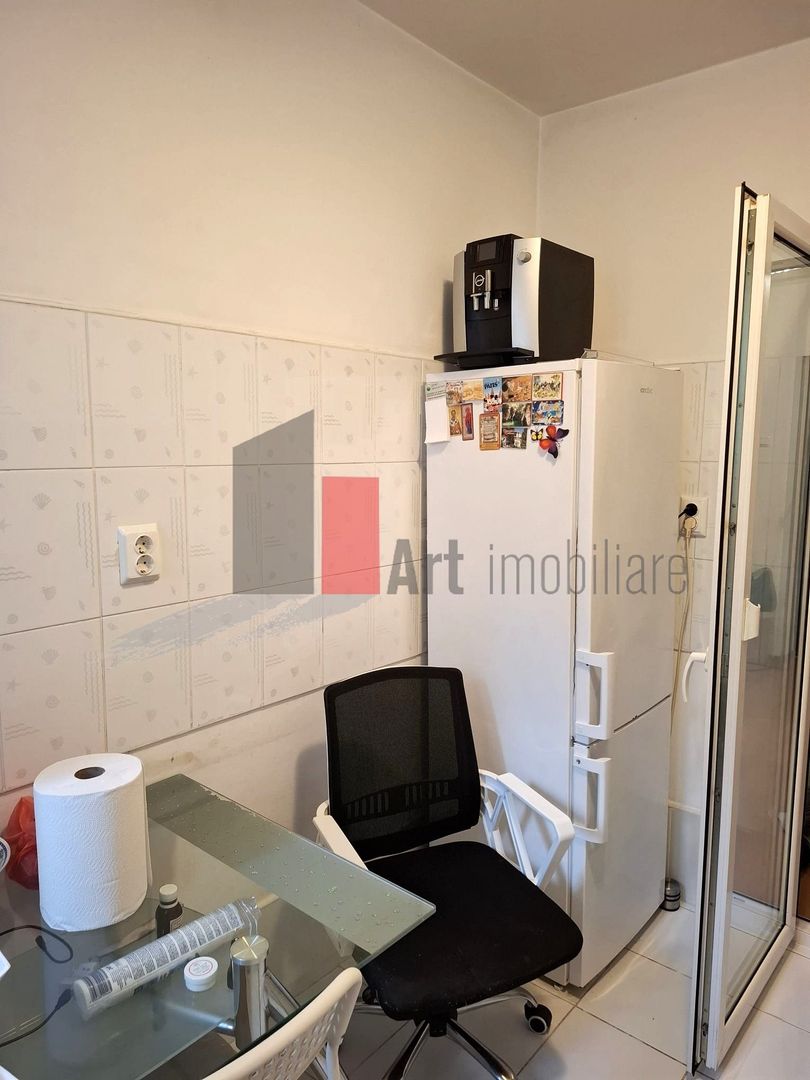 Apartament 3 camere decomandat, bloc H, Str.Rotundă, parter - Poză 6