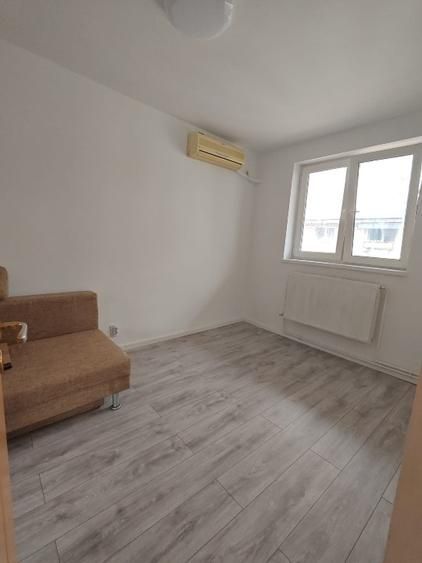 GARSONIERA  COCHETA  CENTRALA PROPRIE METROU ZONA MIHAI BRAVU - Poză 4