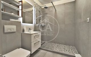 Apartament cu 3 camere de inchiriat in cartierul Milano 5, Oradea - Poză 9