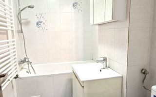 Apartament 3 camere Ultracentral-Pitesti-Bloc Mobilux etaj intermediar - Poză 6