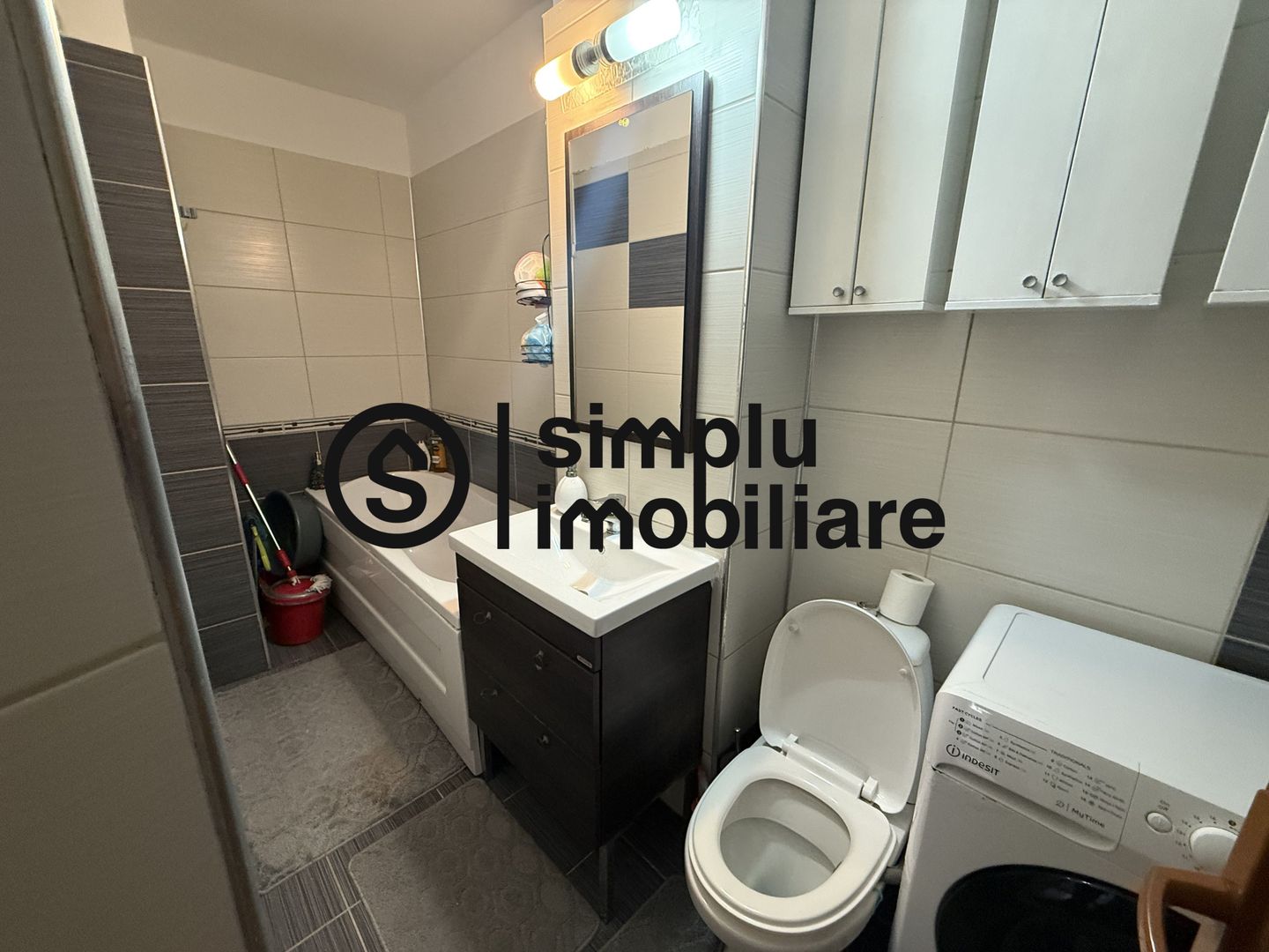 2 decomandate, etaj 3/7, Sara - 122 500 Euro - Poză 8