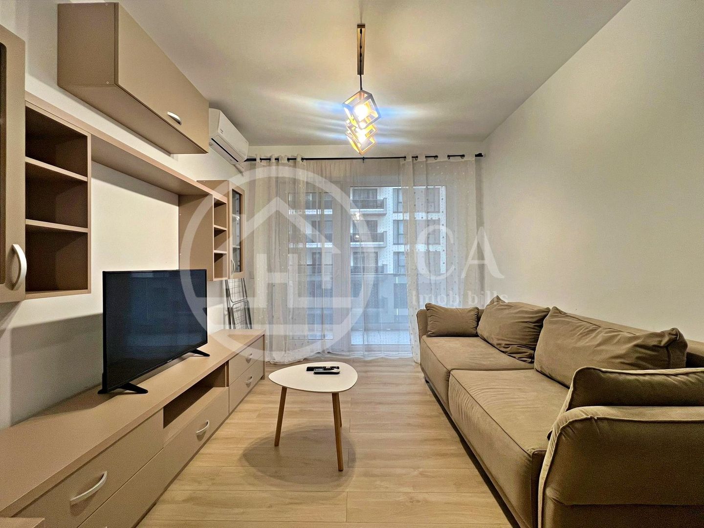 Apartament cu 3 camere de închiriat in Prima Arena, Oradea - Poză 1
