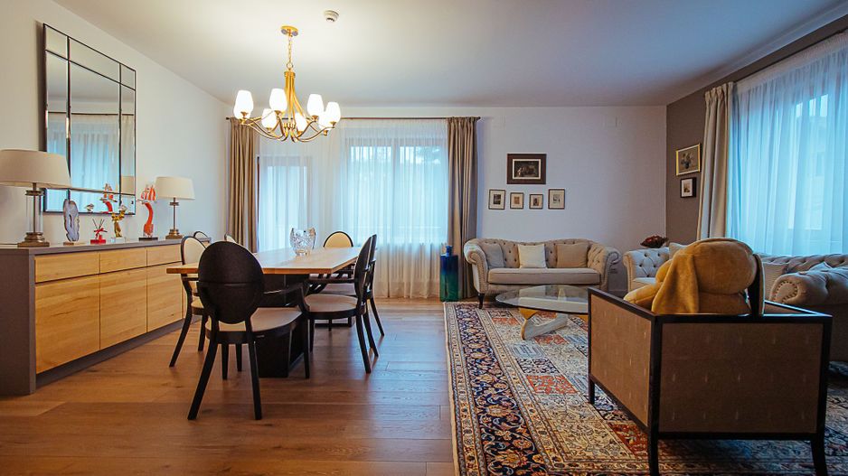 Imobil deosebit, cu priveliste 360 de grade - Poză 14