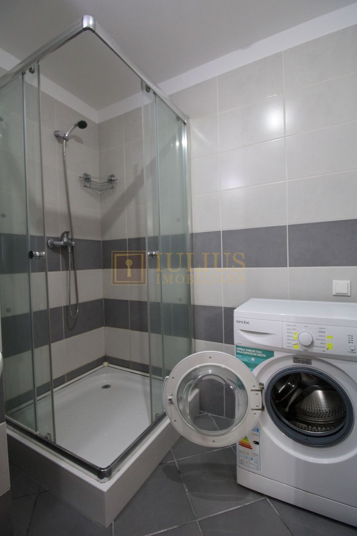 Uranus, 2 camere, centrala proprie, parcare - Poză 9