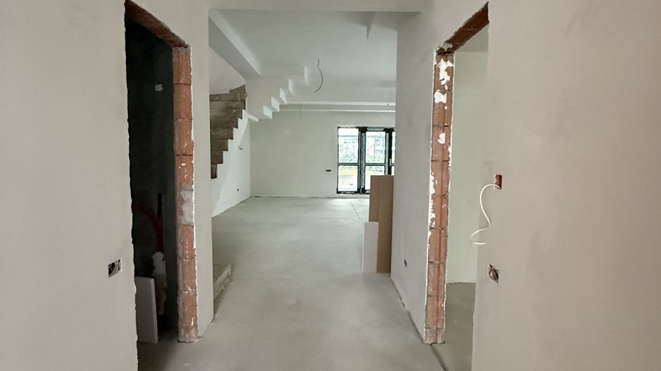 CASA TIP DUPLEX// PREDARE VARA ANULUI 2026! - Poză 10