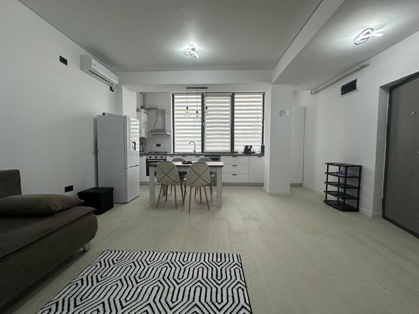 Apartament de inchiriat Navodari Zona Cherhana - Poză 3