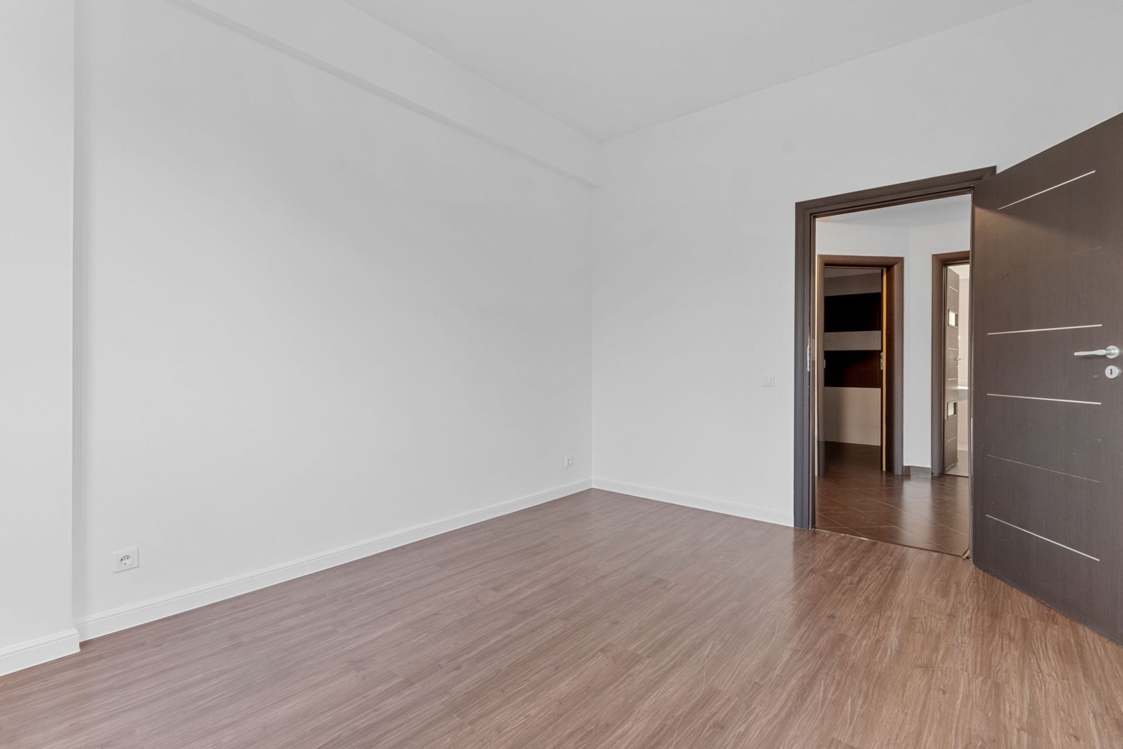 Apartament 3 camere 77 mp utili, zona Bucurestii Noi - comision 0% - Poză 19