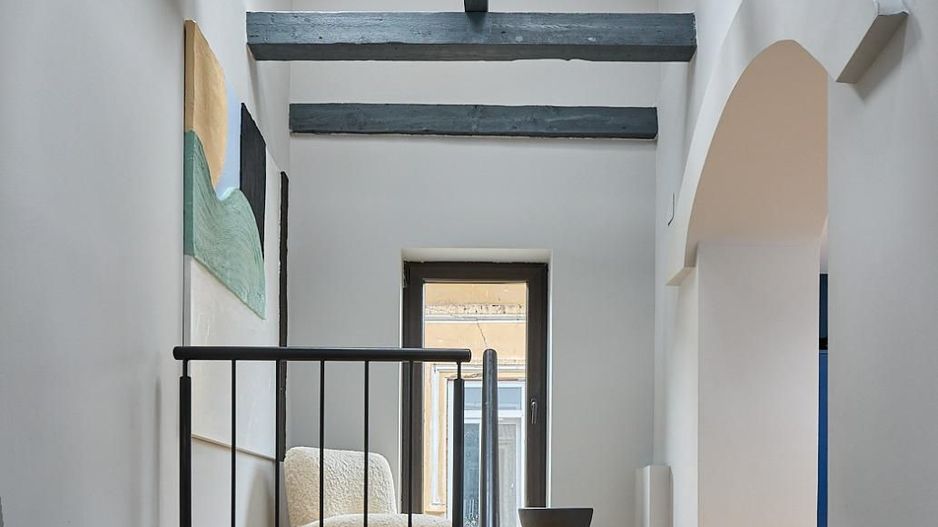 Birou amenajat | Mobilat si utilat | Cladire consolidata si renovata - Poză 18