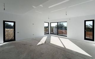 CASĂ DE VÂNZARE – VALU LUI TRAIAN - Poză 4