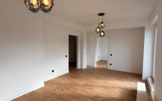 Apartament de vanzare/ Zona Terra / Floresti - Poză 3