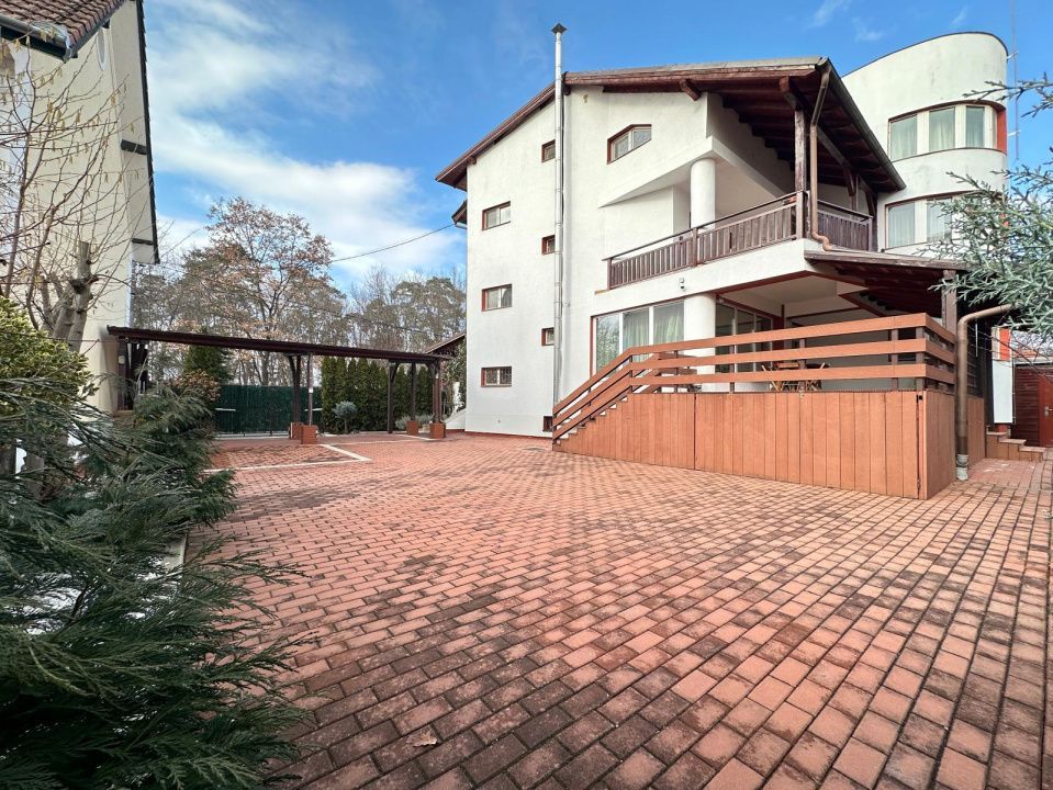 Casa individuala  - vedere spre padure - Parcul Sub Arini - Poză 3