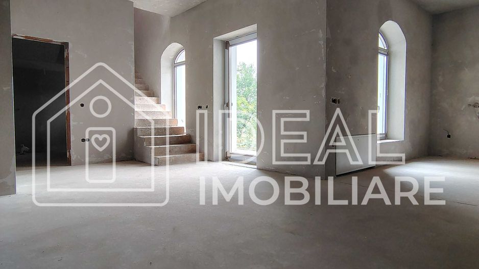 Casa rezidentiala 5 camere, 2 bai, parcare - Sura Mică - Poză 6