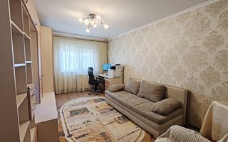 Prima inchiriere! Ap. 2 decomandat, et.2-Podul de Fier -470euro - Poză 6