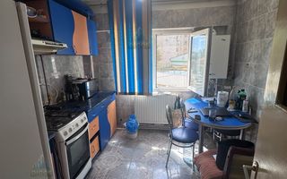 Apartament 3 camere de vânzare – Zona Centrală - Poză 12