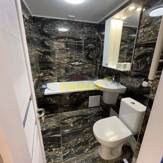 De vanzare apartament cu 3 camere, Piata mare - Poză 5