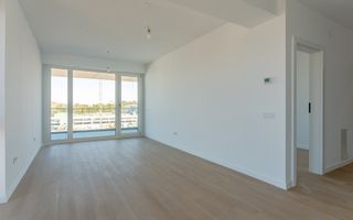 Studio Bartolomeu | 43 mp + Balcon 10 mp | Etaj 5/8 | Sală Polivalentă - Poză 3