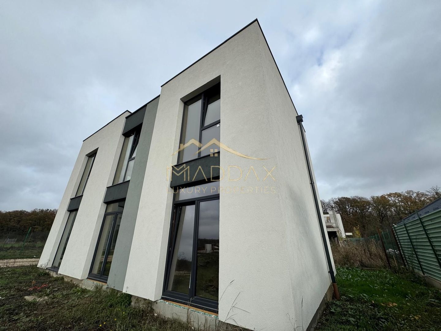 Vila balotesti - Poză 6