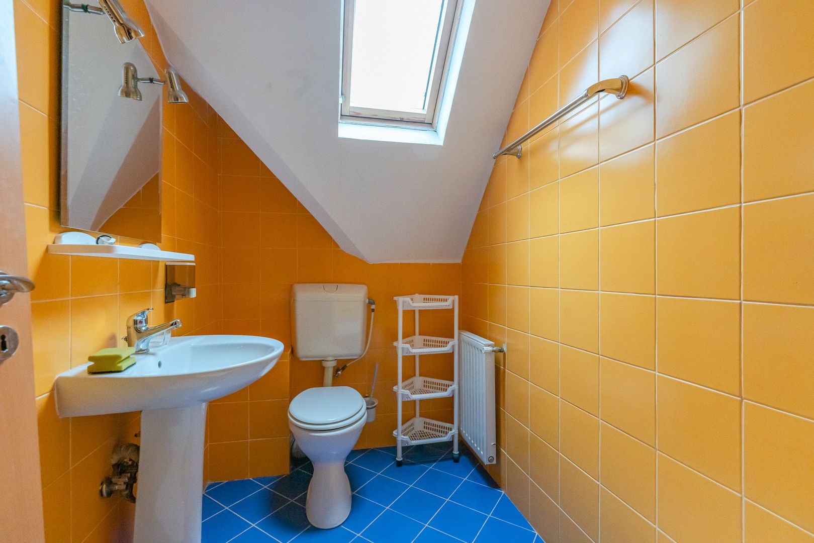 Casa individuala in Dambul Morii cu vedere spre Piatra Mare - Poză 12