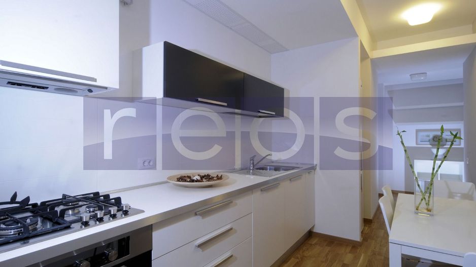 VANZARE APARTAMENT DEOSEBIT 140MP | 4CAMERE | MOBILAT-UTILAT | PARCARE - Poză 7