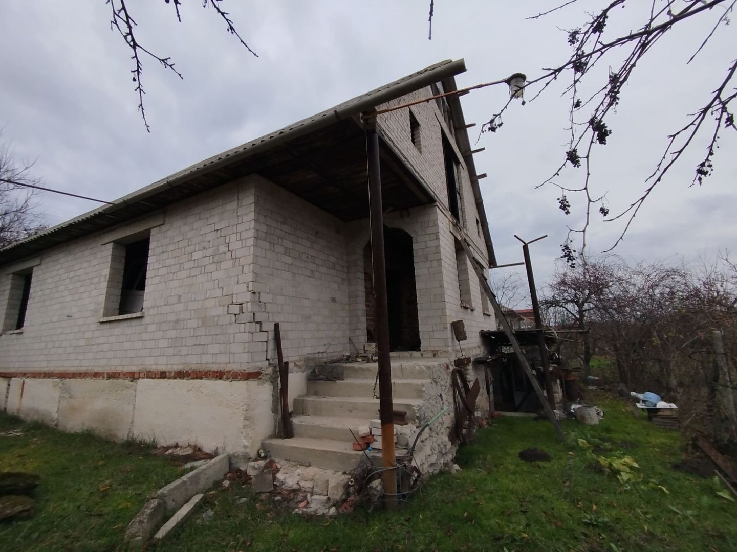 Casă cu 3 camere 106 m.p în com. Chetrosu, raionul Anenii Noi - Poză 7