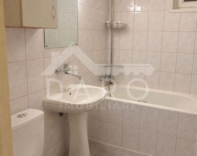 🏡 Apartament de vânzare – 3 camere | Strada Moldovei, zona Școli Geor - Poză 7