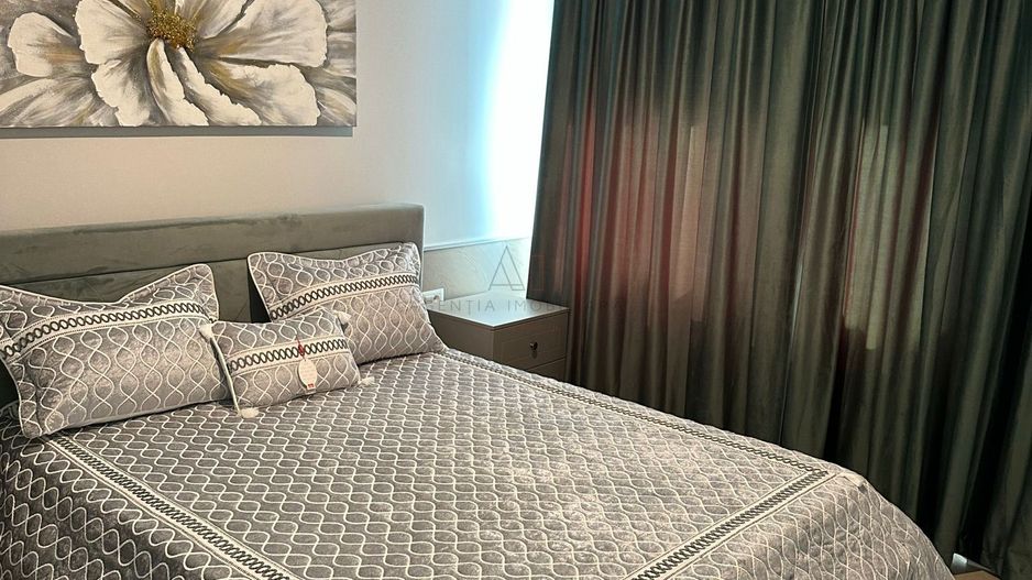 Inchiriere 2 camere Cortina North I Parcare inclusa - Poză 8