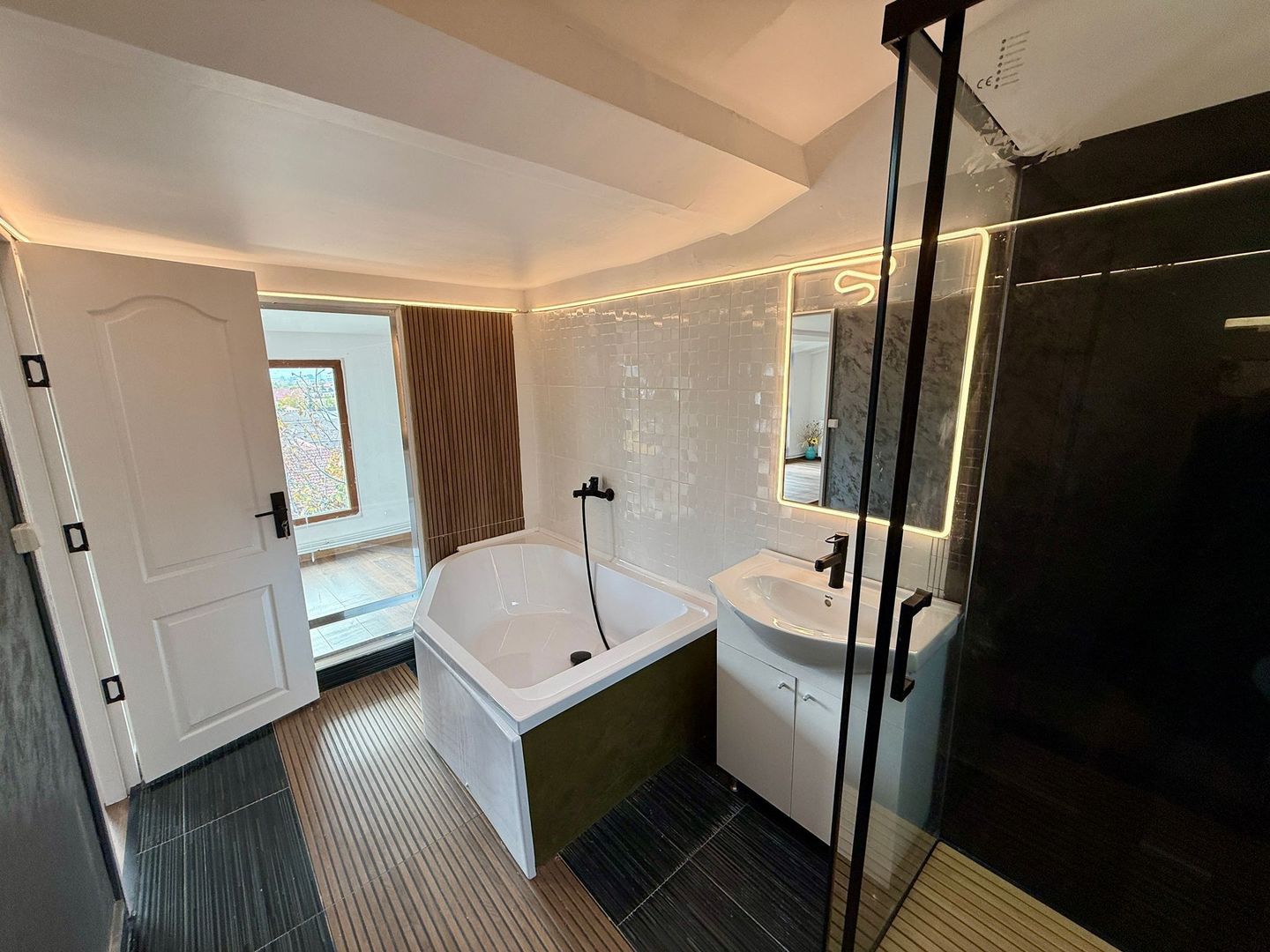 Apartament superb 4 camere I Iancu Nicolae I Vanzare - Poză 10