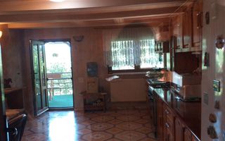 Casă stil american, structură de lemn, 176 mp utili, teren 1400 mp - Poză 8