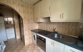 Apartament 2 Camere, Etaj 3, Loc de Parcare, Cetate - Poză 5