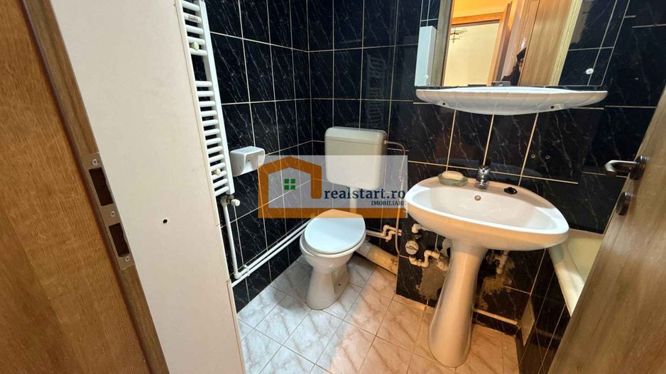 Parter Inalt, langa Mall Park Lake, Metrou Dristor, Piata, Centrala termica, - Poză 21