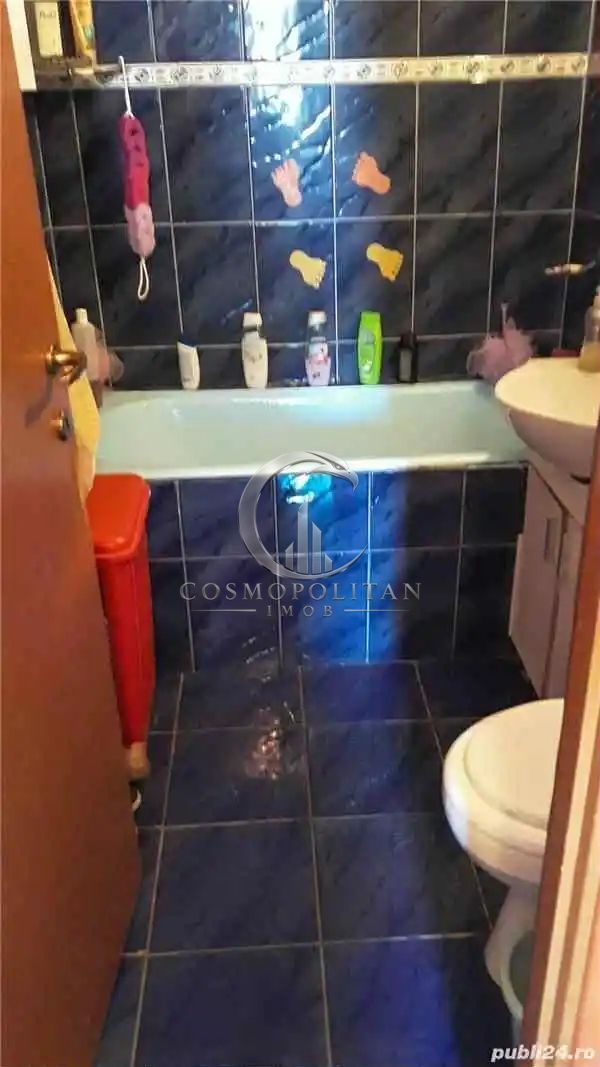 Apartament cu 2 camere zona Micro 5 cu imbunatatiri Pret: 60.000 - Poză 3