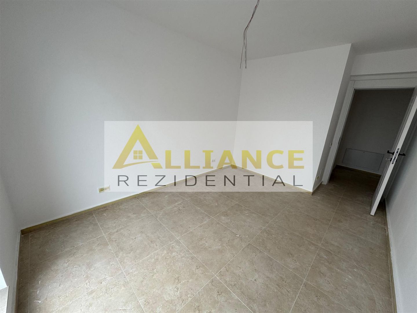 Apartament 2 camere etaj 1  Metalurgiei - Poză 4