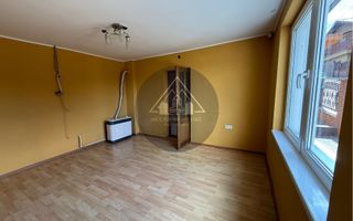 Casa de 3 camere, Medias. - Poză 11