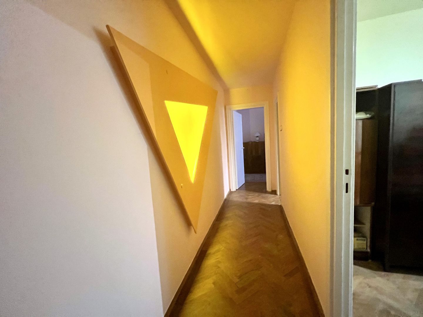 APARTAMENT 3 CAMERE- ZONA CIRCUMVALATIUNII - Poză 4