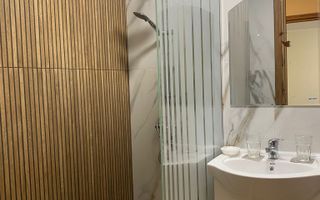 Prima închiriere - Apartament cu 1 cameră, 45 mp în cartierul Plopilor - Poză 9