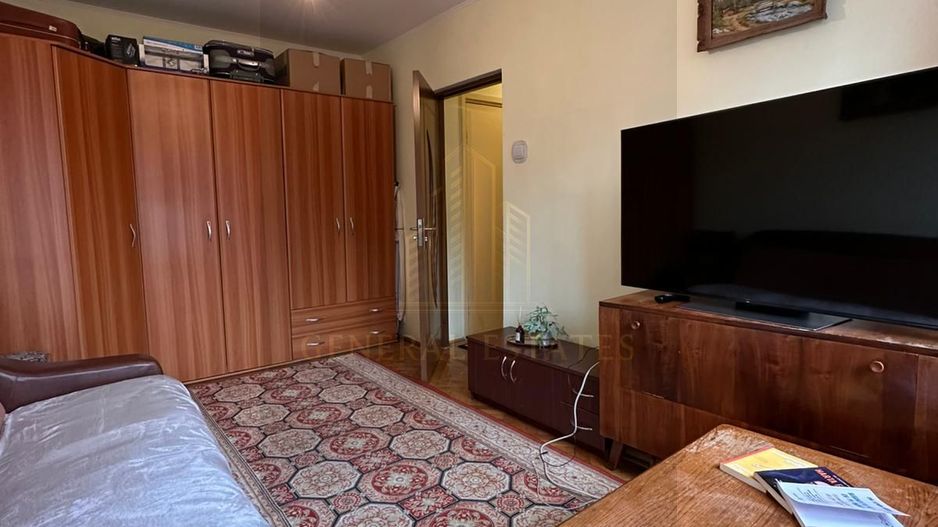 Apartament spre vanzare cu 2 camere – zona Planetelor, Brasov - Poză 13