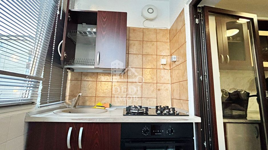 Apartament cu 2 camere de inchiriat zona Decebal, Oradea - Poză 7