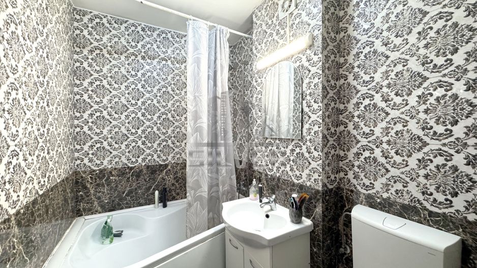 Apartament cu 2 camere dec./44m/parcare/zona ultracentrala. - Poză 9