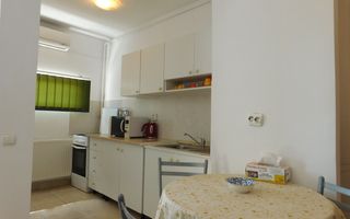Fără comision - Apartament 2 camere lângă Teatrul Național - Poză 4