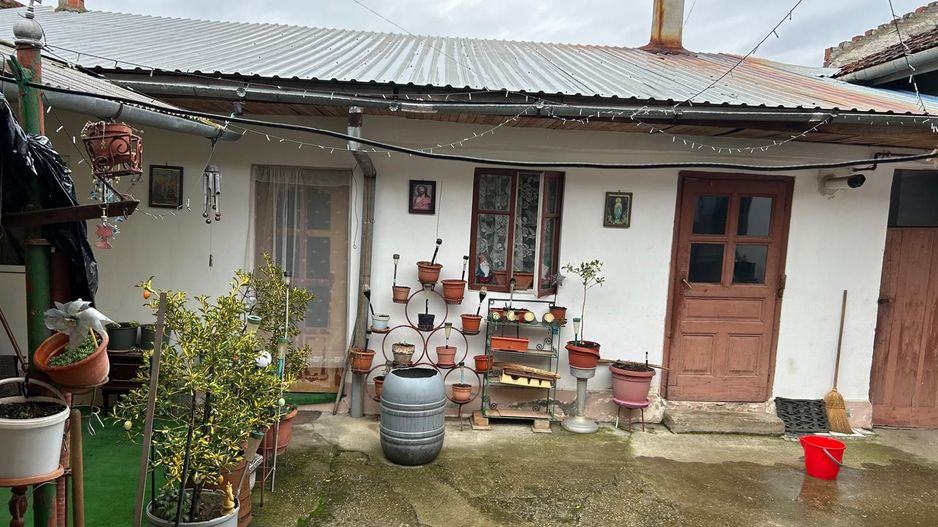 Casa in Lugoj pe Str.  Gheorghe Baritiu - Poză 2