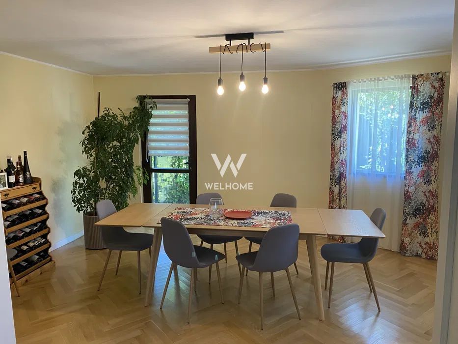 Casă spațioasă 210 mp, cu garaj și terasă - Cisnădie - Poză 7