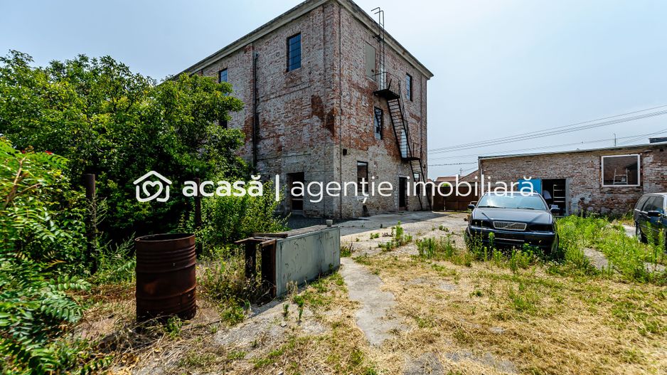 Clădire depozitare/producție pe 3 nivele, în Nădlac - Poză 2