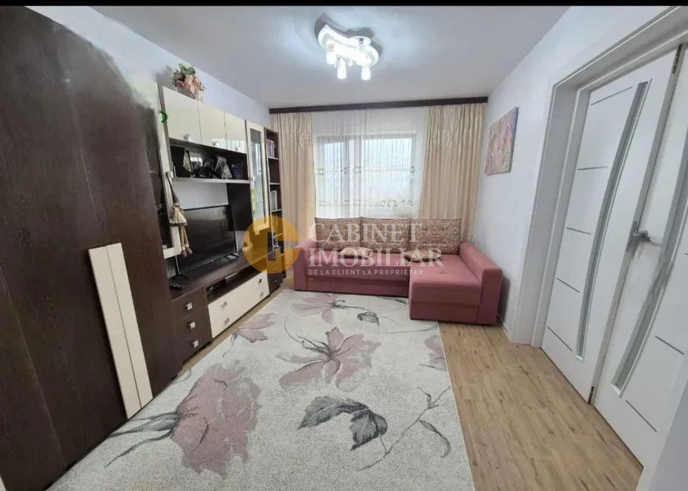 3 Camere Decomandat  Bloc Nou + Loc De Parcare -Cug - Poză 2