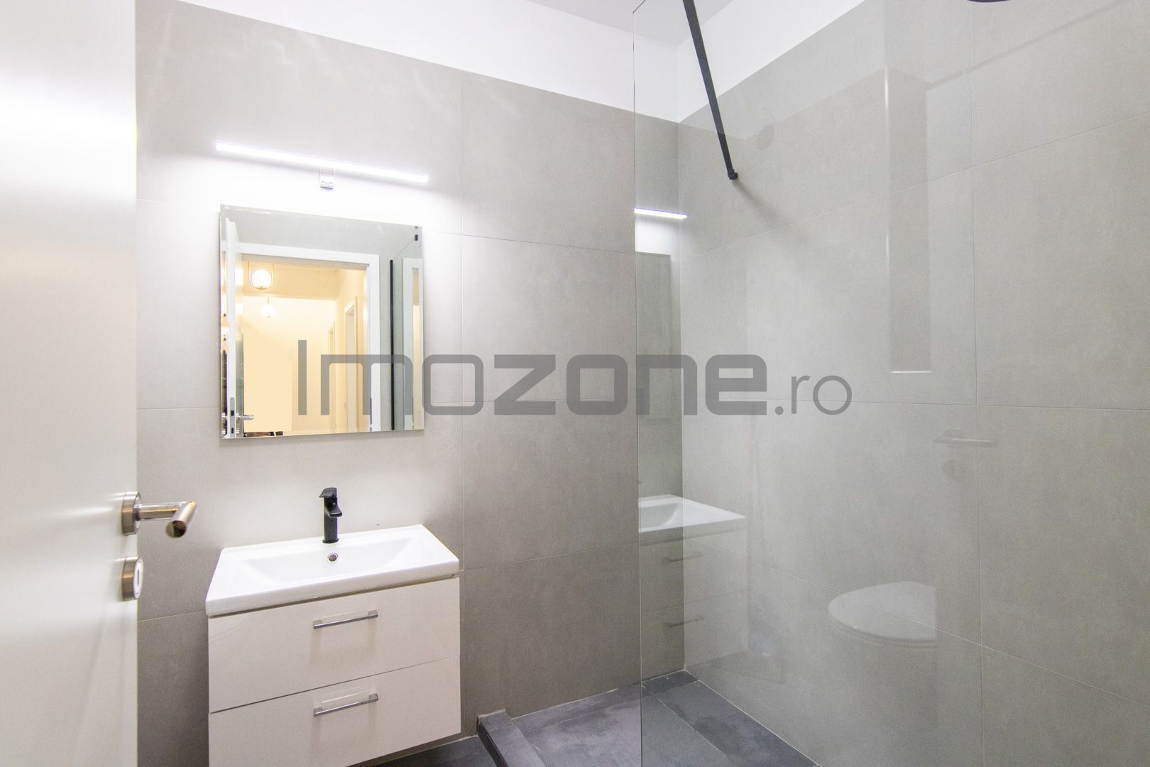 PRIMA INCHIRIERE, 2 camere, 57 m,mobilat +utilat, disponibil, METROU V.IALOMITEI - Poză 19