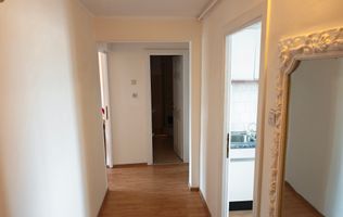 2 camere decomandate în Calan –priveliște superbă și poziție excelenta
